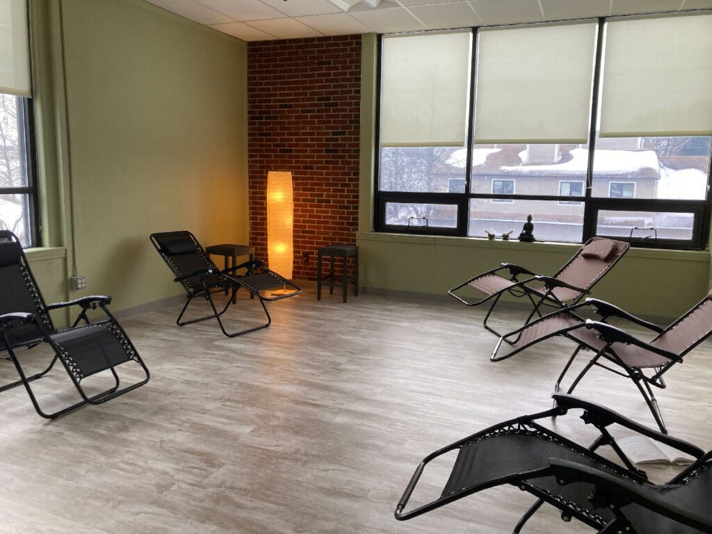 Cozy room with chairs set up for acupuncture